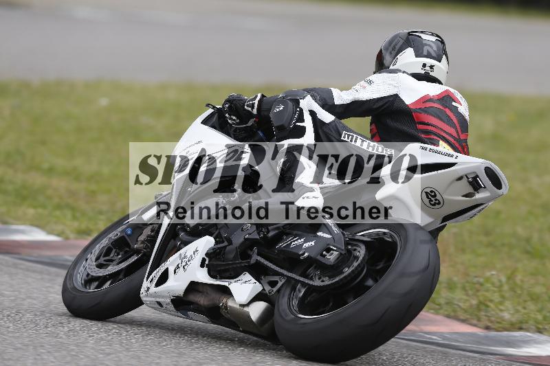 /Archiv-2024/13 22.04.2024 Plüss Moto Sport ADR/Freies Fahren/123